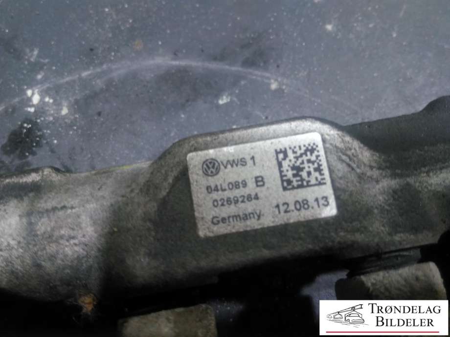 Dyseskinne (fuelrail) til Škoda Octavia 2013-2016 (Type III, Fase 1)  (04L130089D|057130764AB|04L906054|04L906054E|)