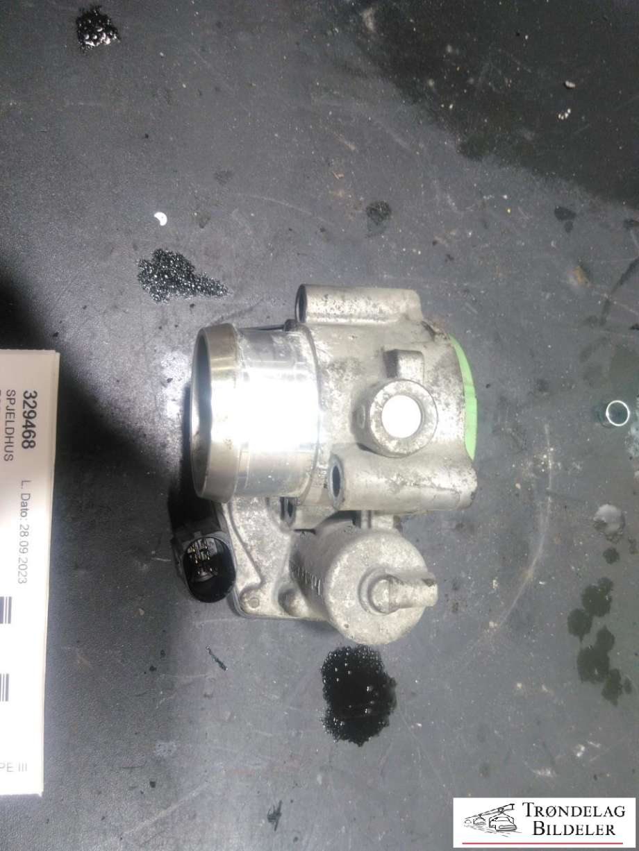 Spjeldhus til Ford Focus 2014-2018 (Type III, Fase 2)  (CM5G-9F991-GA|2168321|1 828 779|1 807 454|1 766 916|1 760 332|CM5G 9F991 FC|CM5G 9F991 FB|CM5G 9F991 FA|CM5G 9F991 EA|)