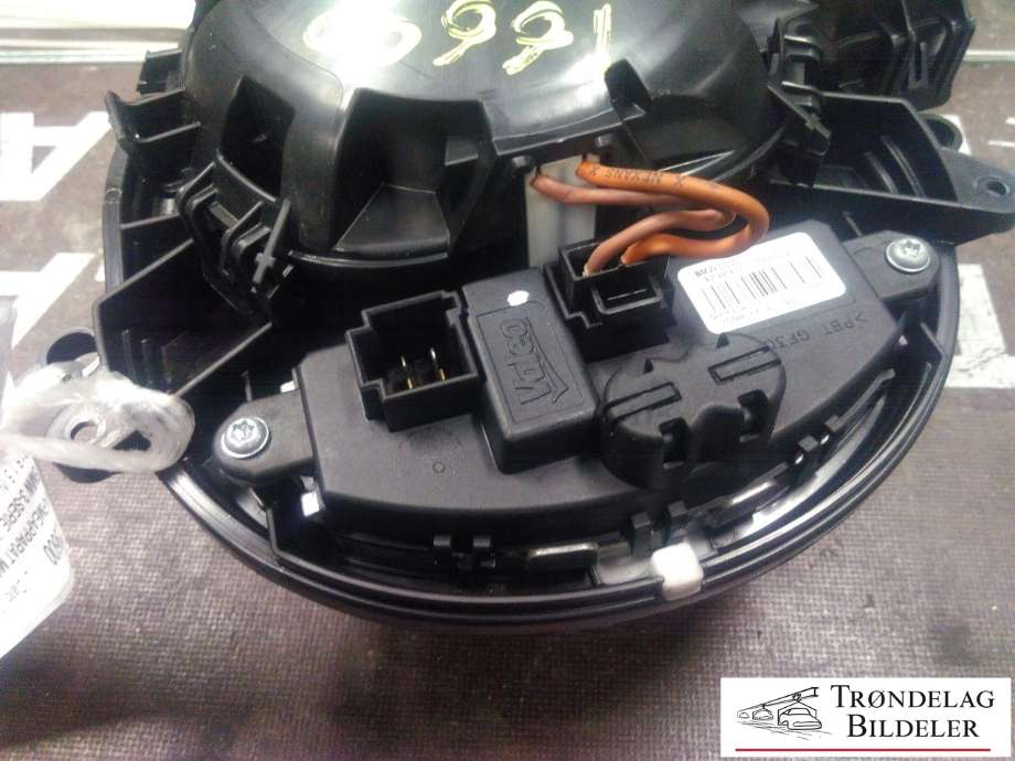 Varmeapparat motor til BMW 3-Serie 2012-2018 (F30/F31/F34) (F30/F31/F34) (64 11 9 350 395|64 11 9 237 557|)