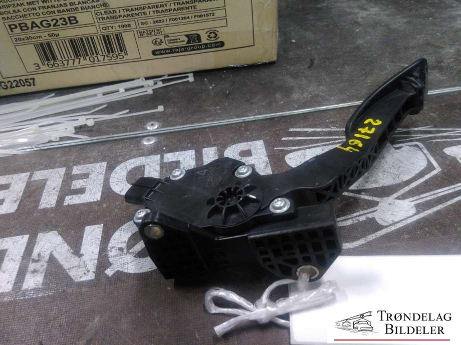 Pedal gass til Subaru Impreza 2008-2012 (Type III)  (DENSO|36010AG140|)