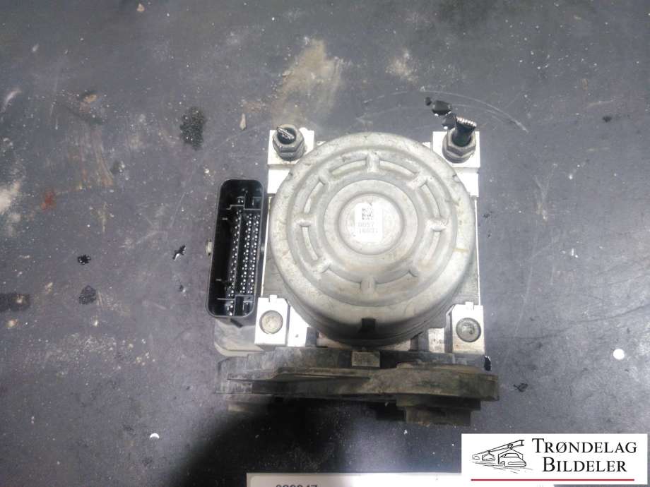 ABS sentral til Škoda Octavia 2013-2016 (Type III, Fase 1)  (5Q0 907 379 R|)
