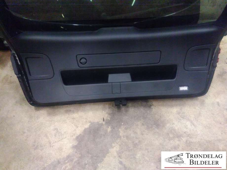 Bakluke til Audi A6 2011-2014 (Type IV, Fase 1) (C7) (C7) (4G9 827 025 B|)