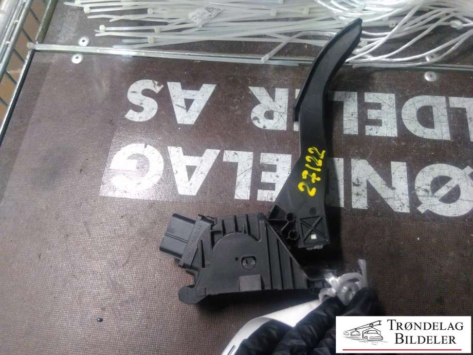 Pedal gass til VW Passat 2015-2019 (Fase 1) (B8) (B8) (5Q1 723 503 H|5Q1 723 503 K|)