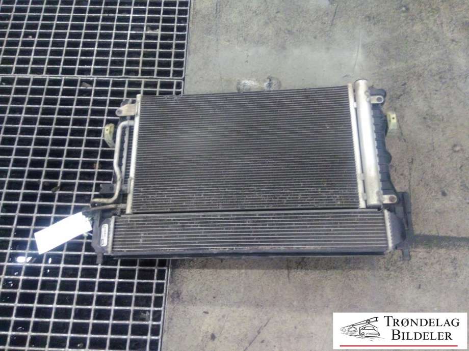 Radiatorpakke til Škoda Rapid 2012-2019  (6R0 121 253 A|6R0 145 805 H|)