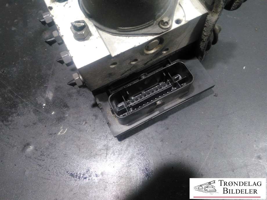 ABS sentral til Audi A4, Allroad 2009-2016 (Type I) (B8) (B8) (8K9 907 379 L|)