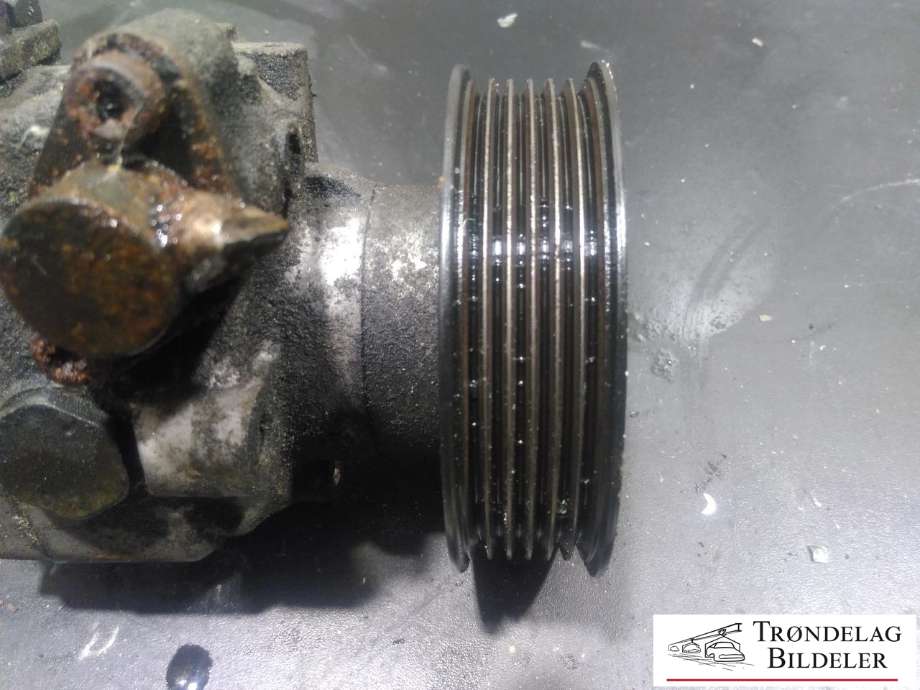 Servo pumpe mekanisk til VW Transporter / Caravelle 2015-2019 (T6) (T6) (7E0 422 154 E|)