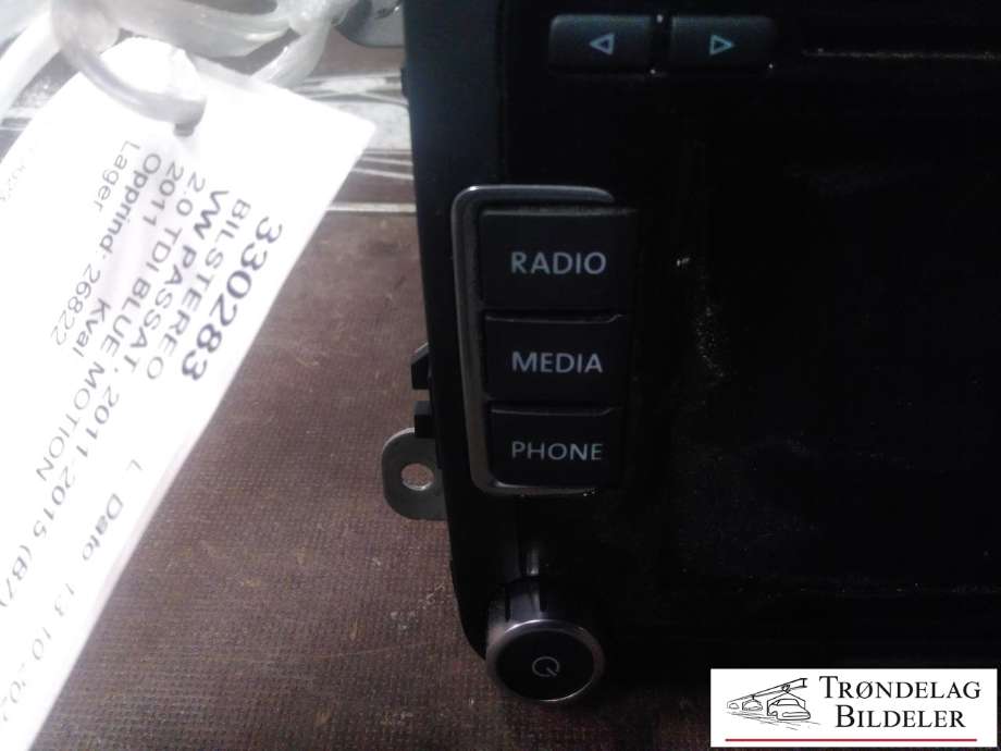 Bilstereo til VW Passat 2011-2015 (B7) (B7) (3C8 035 190|7 647 241 360|)