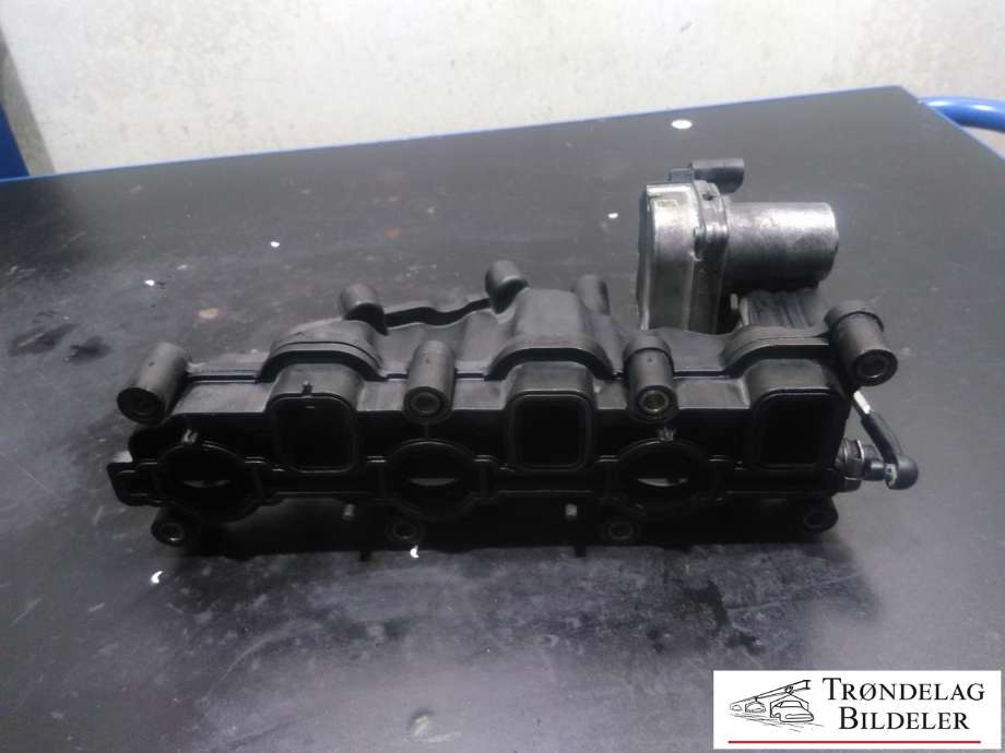 Manifold innsug til Audi Q7 2006-2010 (Type I, Fase 1)  (059 129 712 BQ|)