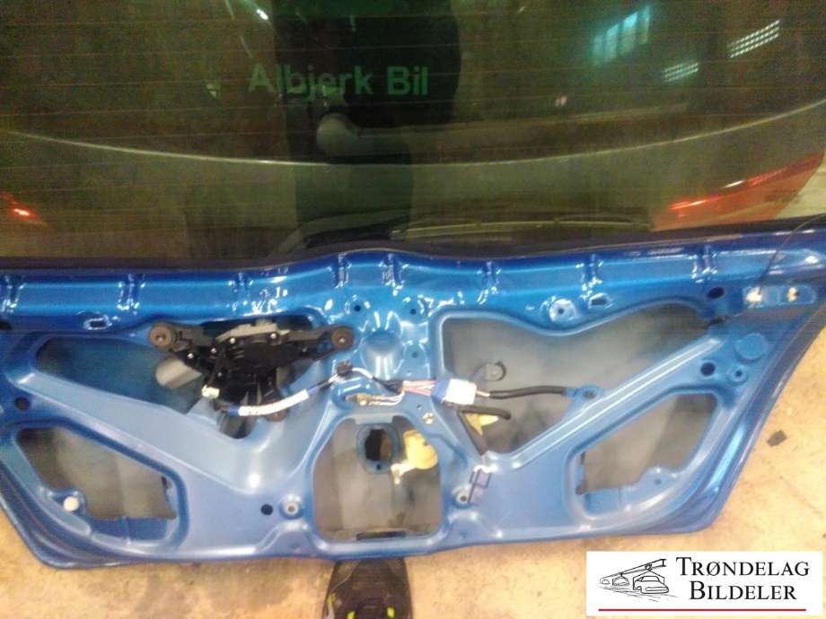 Bakluke til Toyota Yaris 2006-2009 (Type II, Fase 1) (670050D030|)