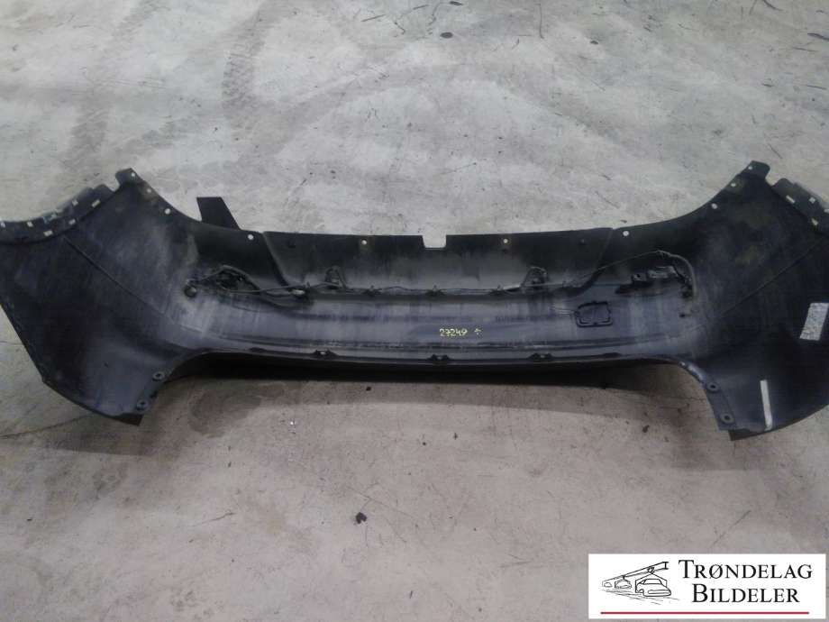 Støtfanger bak til Nissan Qashqai 2014-2021 (Type II)  (850224EB4A|)