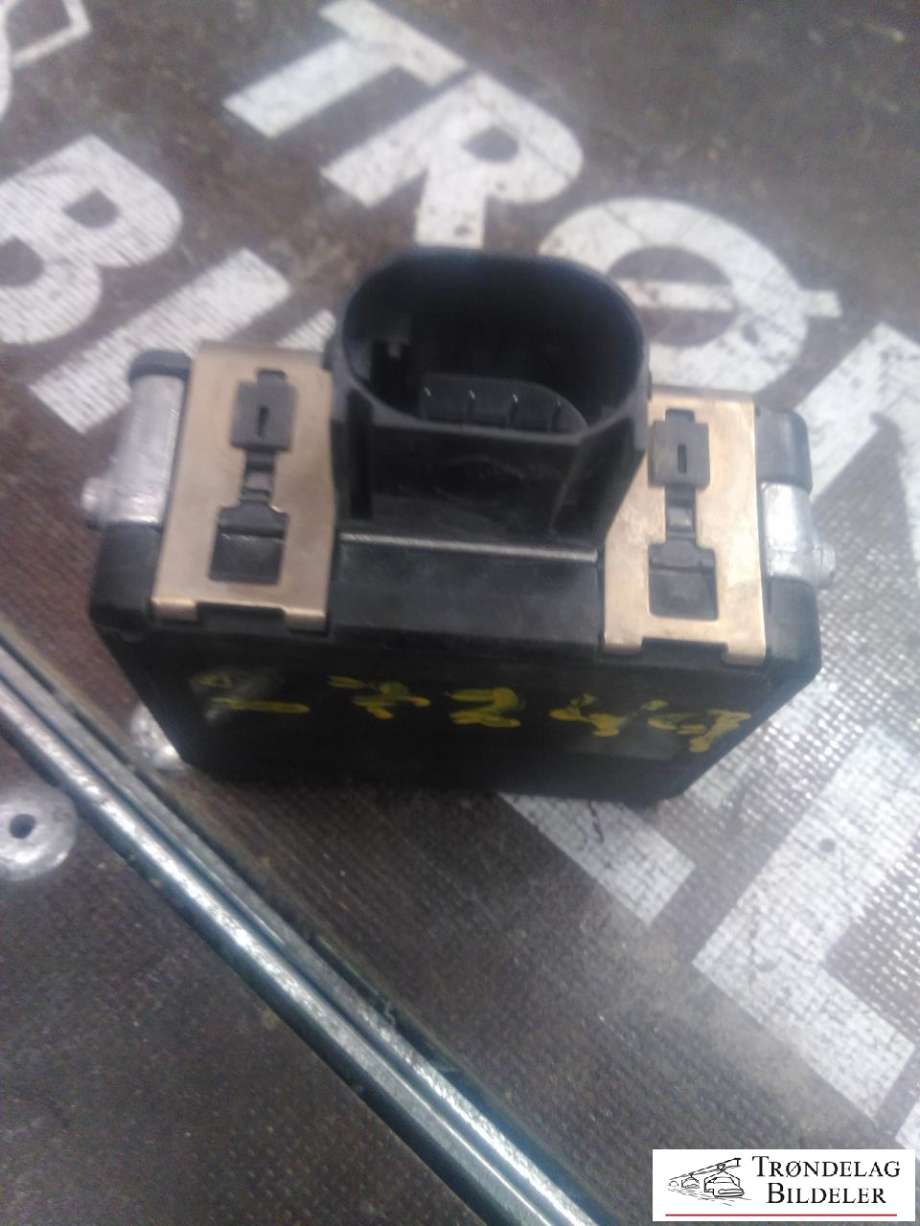 Sensor radar til Nissan Qashqai 2014-2021 (Type II)  (BOSCH|0203300383|284384EJOB|)