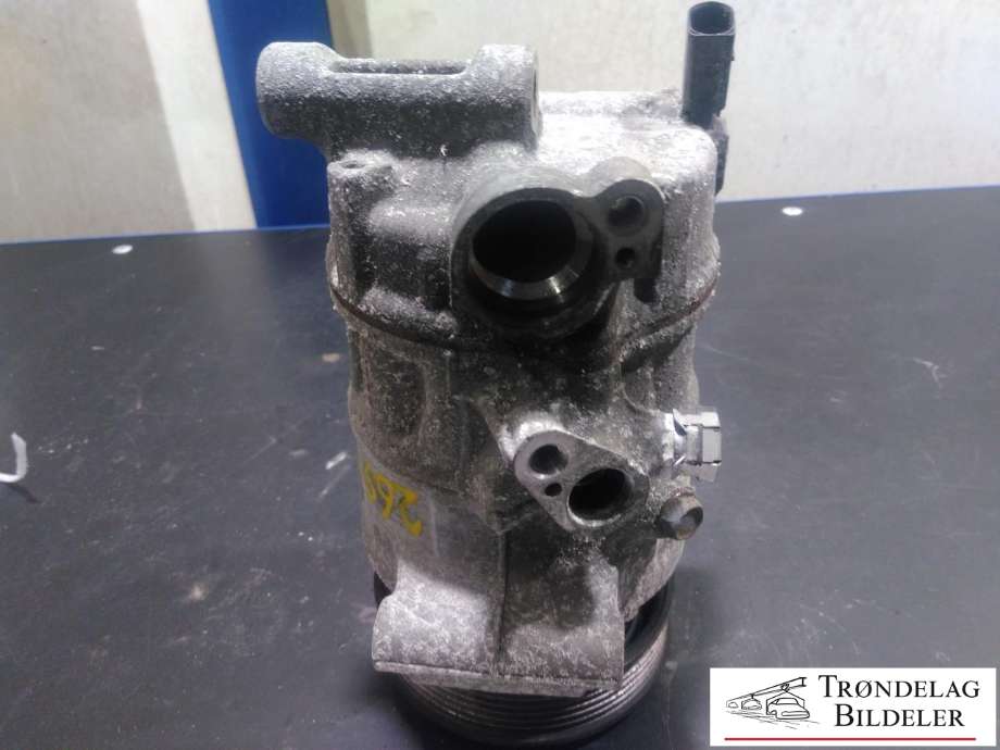 Aircondition kompressor til Škoda Octavia 2013-2016 (Type III, Fase 1) (SANDEN|5Q0820803F|5Q0820803K|890632|5Q0820803D|5Q0820803J|5Q0820803G|1K0820803A|1K0820803B|1K0820803H|1K0820803K|1K0820803L|1K0820803M|5Q0820803M|5Q0 820 803 C|1K0820803J|1K0820803N|1K0820803P|1K0820803Q|1K0820803S|5K0820803|5K0820803A|5K0820803B|5K0820803C|5K0820803D|5K0820803E|5K0820803F|5K0820803G|5K0820803H|5K0820803J|5K0820803K|5N0820803|5N0820803A/B|5N0820803C|5N0820803D|5N0820803H)