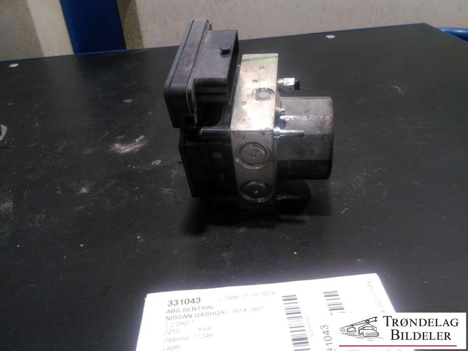 ABS sentral til Nissan Qashqai 2014-2021 (Type II)  (476604EJ6C|)