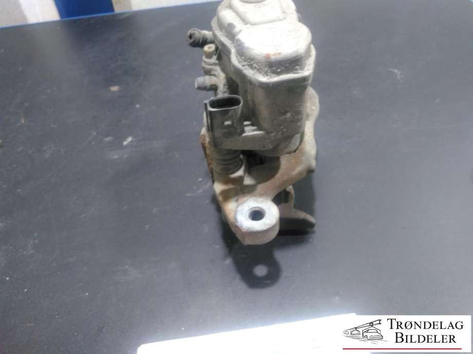 Bremsecaliper høyre bak, elektrisk til Nissan Qashqai 2014-2021 (Type II)  (440014EA0A|)