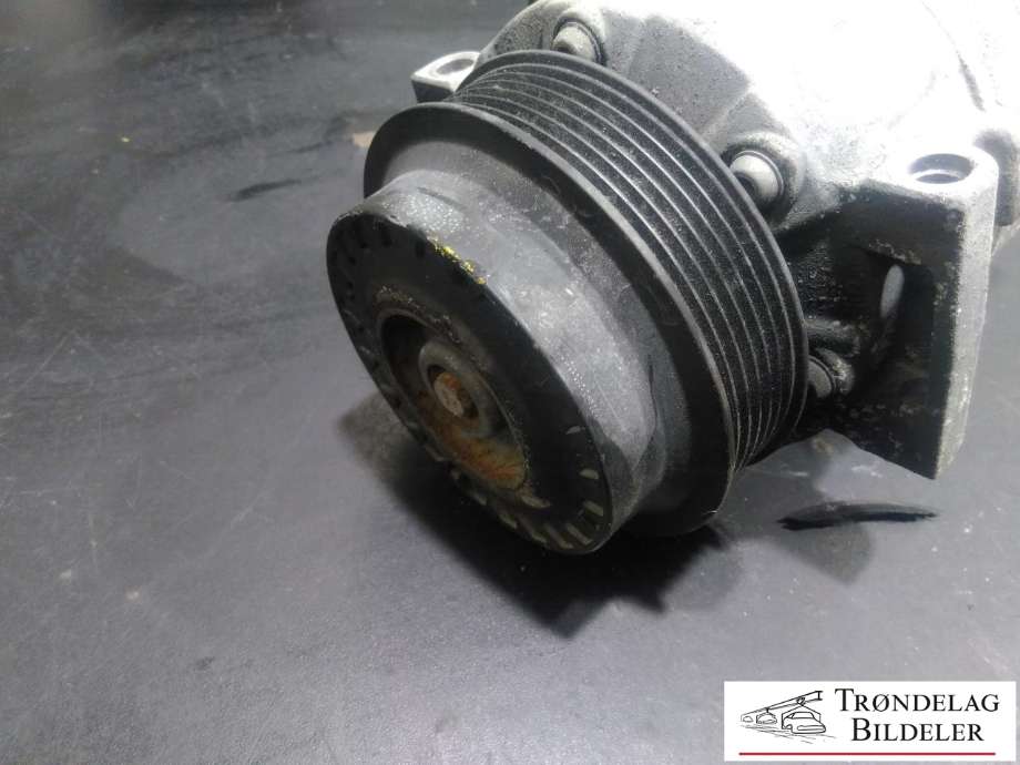 Aircondition kompressor til Mercedes C-Klasse 2007-2011 (Fase 1) (W204) (W204) (VALEO|A 002 230 50 11|)