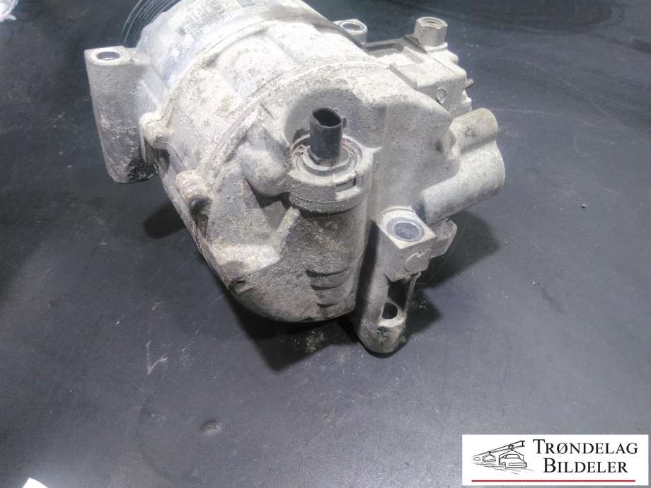 Aircondition kompressor til Mercedes C-Klasse 2007-2011 (Fase 1) (W204) (W204) (VALEO|A 002 230 50 11|)