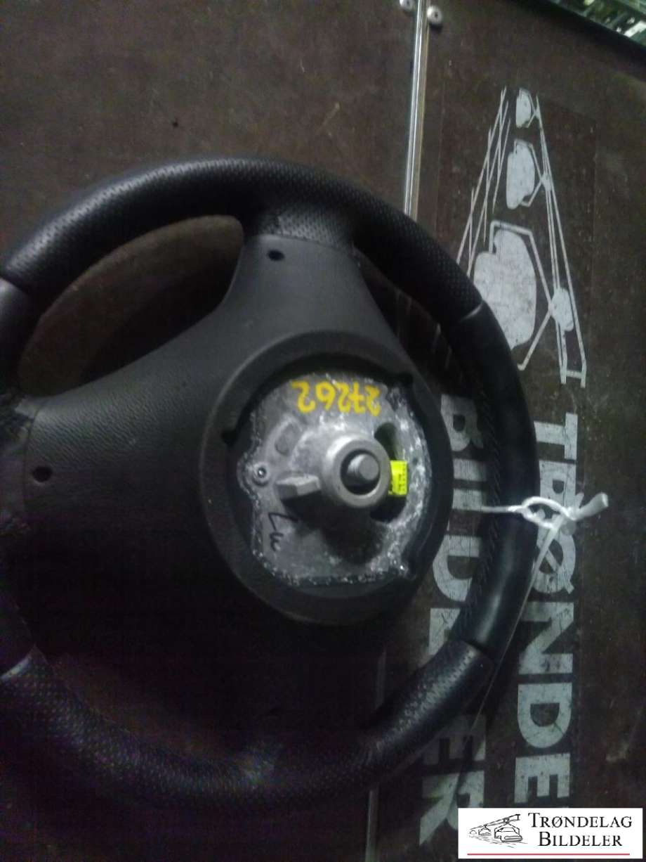 Ratt til BMW 3-Serie 2005-2011 (E90/E91/E92/E93) (E90/E91/E92/E93) (32 30 2 157 307|32 30 6 884 672|)