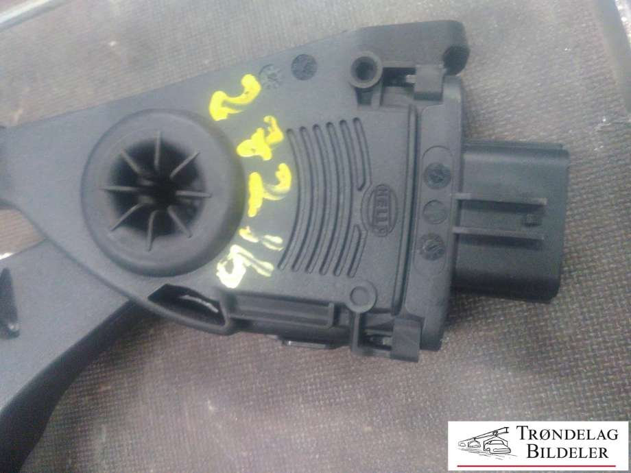Pedal gass til Audi A6 2014-2018 (Type IV, Fase 2) (C7) (C7) (HELLA|8K1723523A|6PV00950521|)