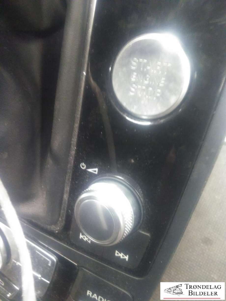 Bilstereo betjeningspanel til Audi A6 2014-2018 (Type IV, Fase 2) (C7) (C7) (4G1919610F|)