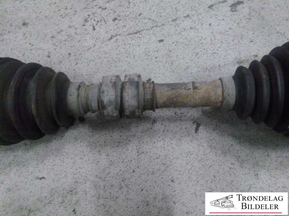 Drivaksel venstre foran, diesel/automat til Nissan X-Trail 2007-2014 (T31) (T31) (39101JG74D|)