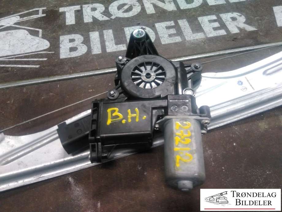 Ruteheis, kun motor, høyre bak til Opel Insignia B 2017-->>  (39138556|)