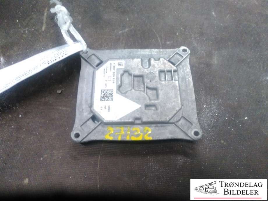 Styreenhet xenon/ballast til Audi A4 2007-2014 (Type IV) (B8) (B8) (1 307 329 218|)
