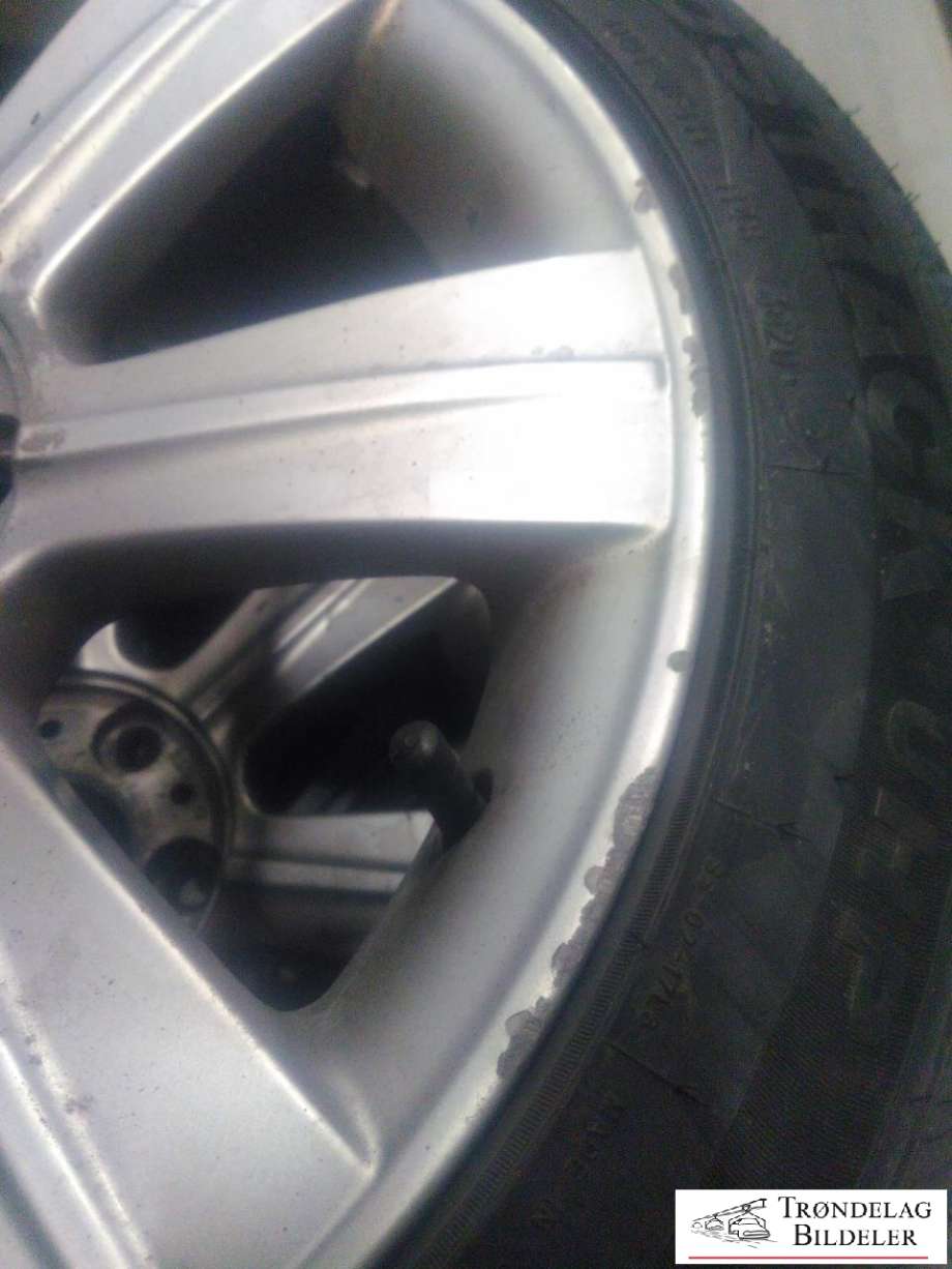 Hjulsett aluminium vinter til BMW 3-Serie 2005-2011 (E90/E91/E92/E93) (E90/E91/E92/E93) (MINERVA|225/45R17 5X120 8JX17 ET34 CB72.6MM|5 MM MØNSTERDYBDE|PROD:31-20)