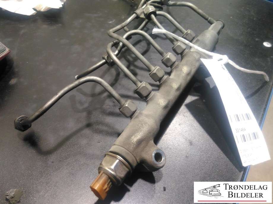 Dyseskinne (fuelrail) til Mitsubishi ASX 2010-2019  (142010M24774|)