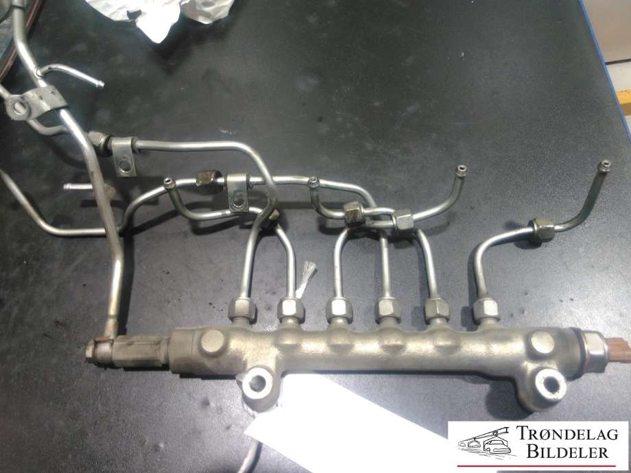 Dyseskinne (fuelrail) til Mitsubishi ASX 2010-2019  (142010M24774|)