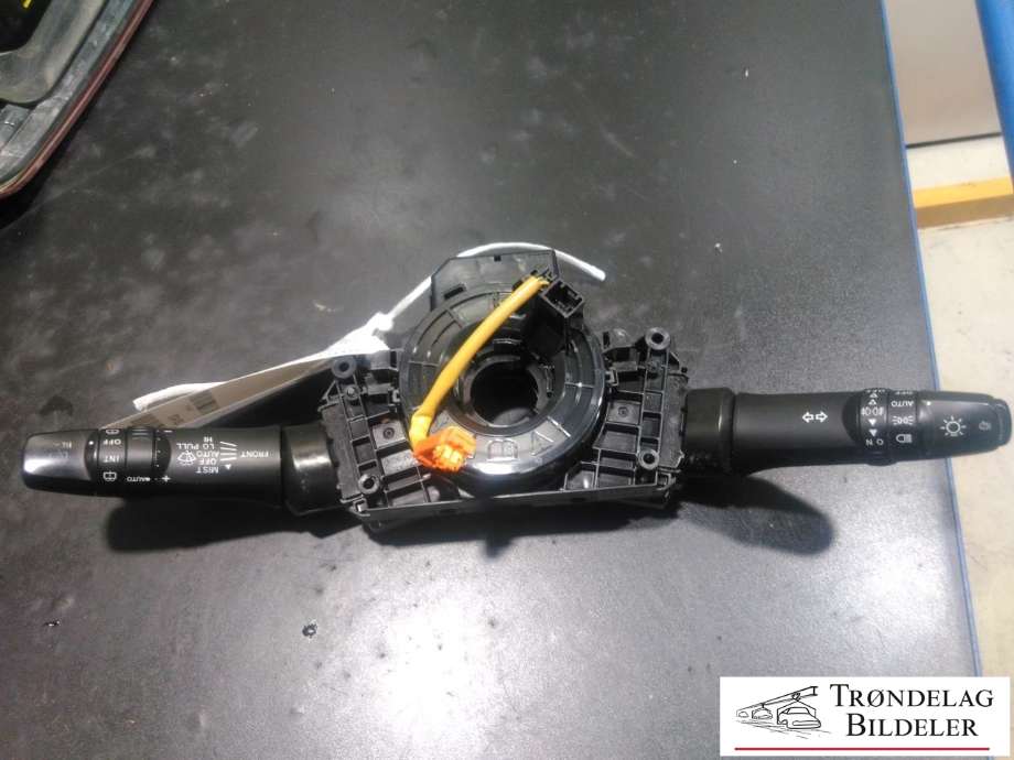 Bryter combi til Mitsubishi ASX, 2010-2019 (8617A)