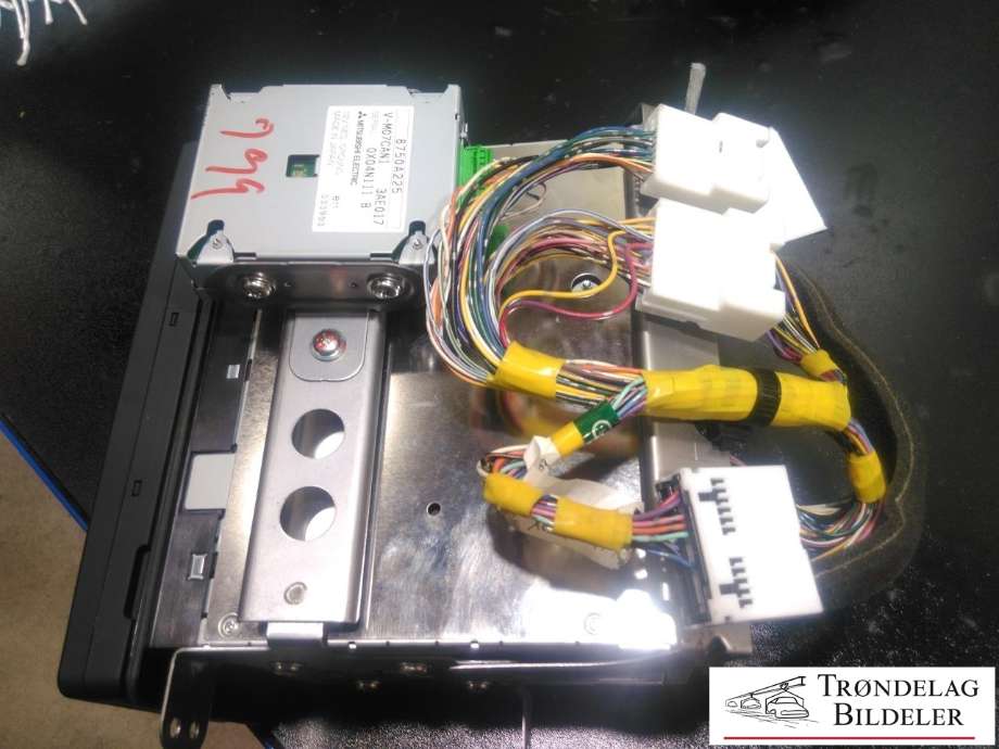 Bilstereo til Mitsubishi ASX 2010-2019 (8750A239|)