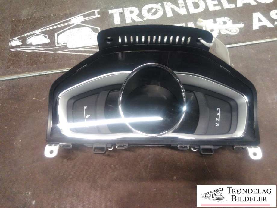 Instrumentpanel til Volvo V70 2014-2016 (Type III, Fase 2) (31433332|0575877|)