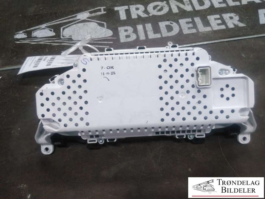 Instrumentpanel til Volvo V70 2014-2016 (Type III, Fase 2) (31433332|0575877|)