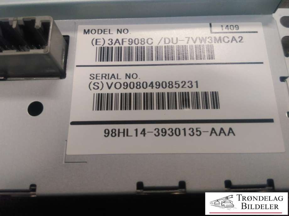 Bilstereo navigasjon skjerm til Volvo V70 2014-2016 (Type III, Fase 2)  (31382906|98HL14-3930135-AAA|)