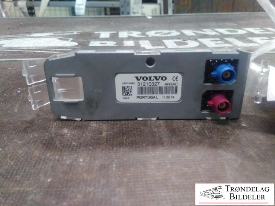 Antenne til Volvo V70 2014-2016 (Type III, Fase 2)  (VOLVO|31210327|)