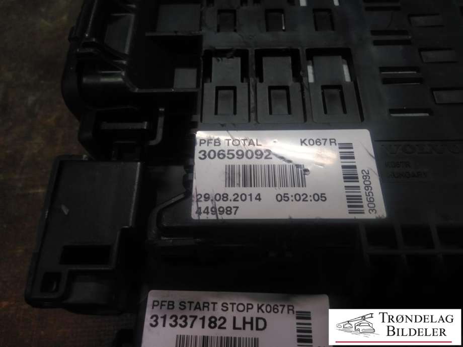 Sikringsboks til Volvo V70 2014-2016 (Type III, Fase 2)  (30659092|31337182 LHD|)