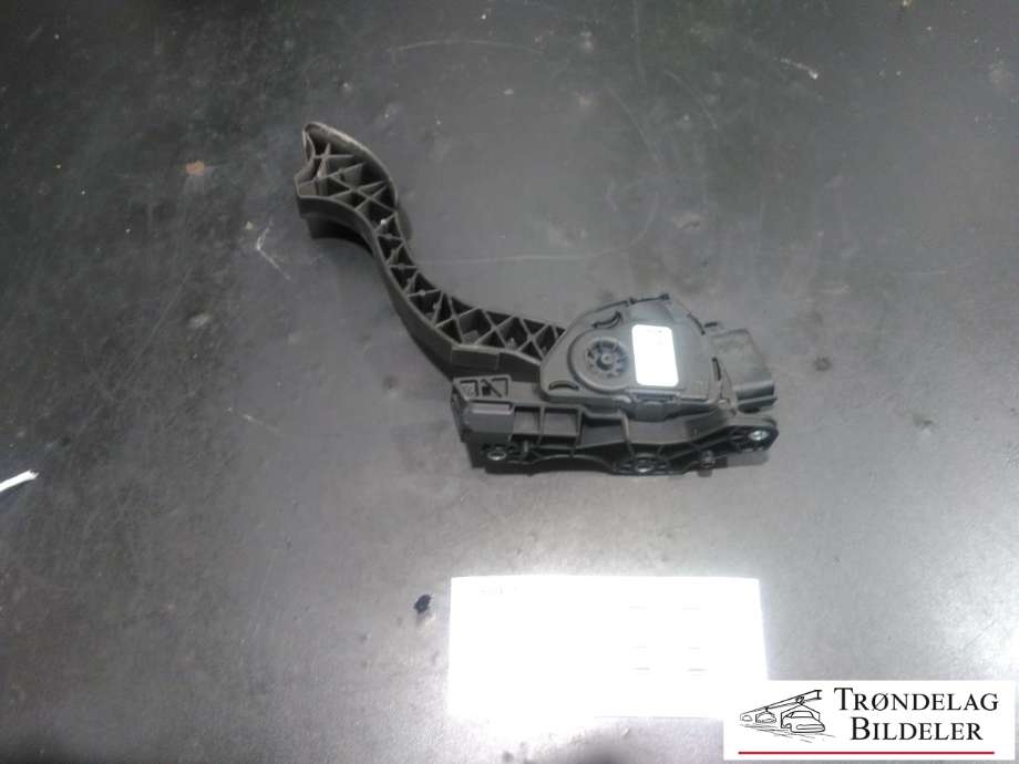 Pedal gass til Ford Mondeo, 2011-2014 (Type IV, Fase 2)  (6G92-9F836-ED)