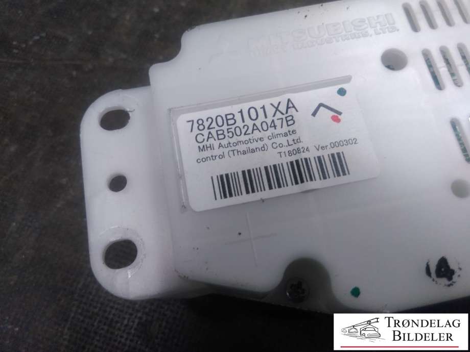 Varmeapparat betjening til Mitsubishi Outlander 2015-->> (Type III, Fase 2)  (7820B101XA|CAB502A47B|)