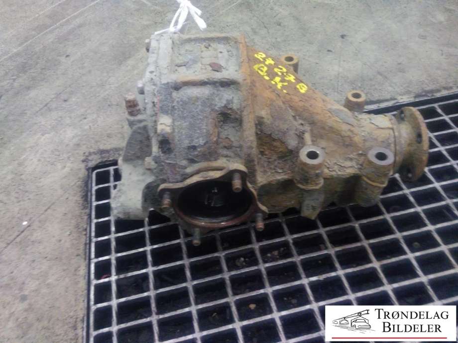 Kardang klokke bak til Toyota Hiace 2007-2012 (Fase 3)  (4111026590|41110-26590|)