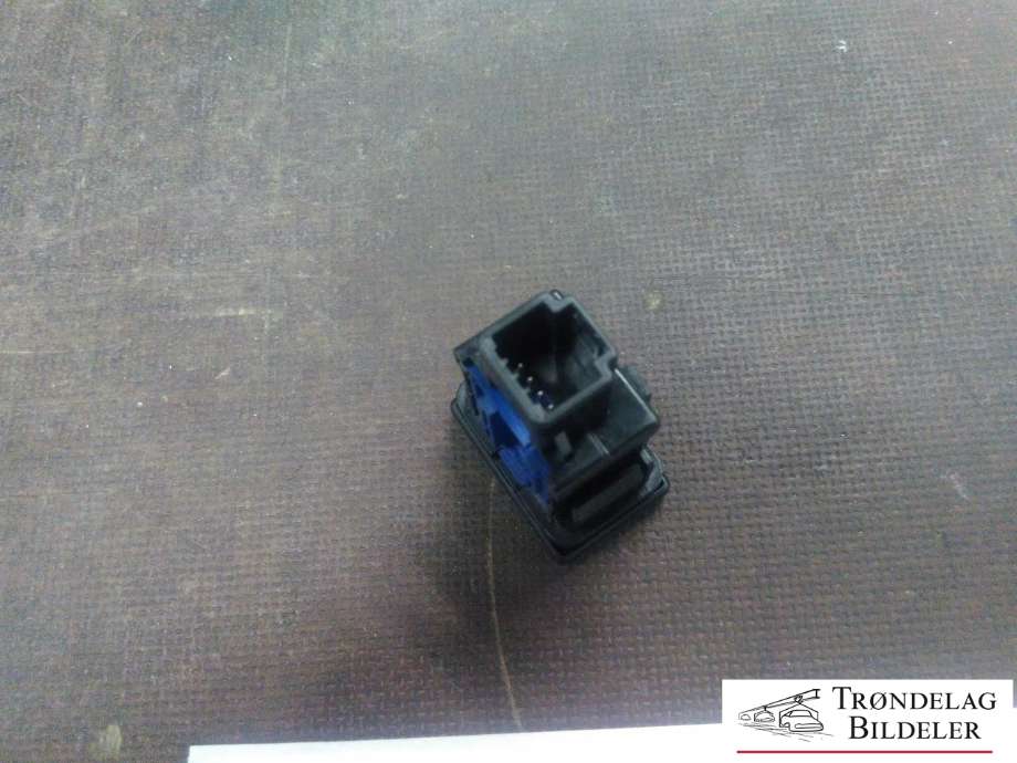 Bryter start/stopp til Toyota Hilux 2016-2020 (84470-0K010|)