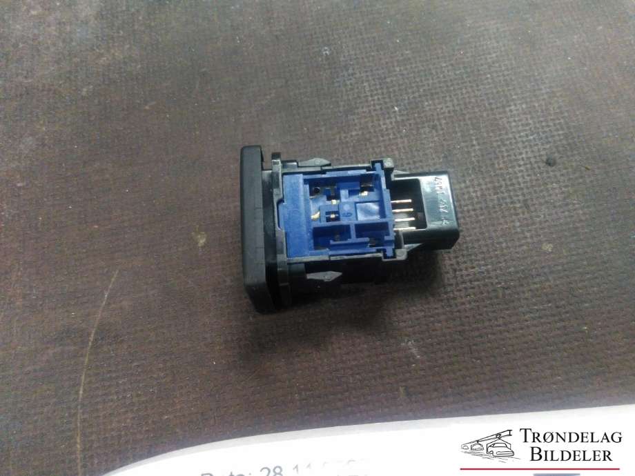 Bryter diverse til Toyota Hilux 2016-2020 (84988-0K080|)