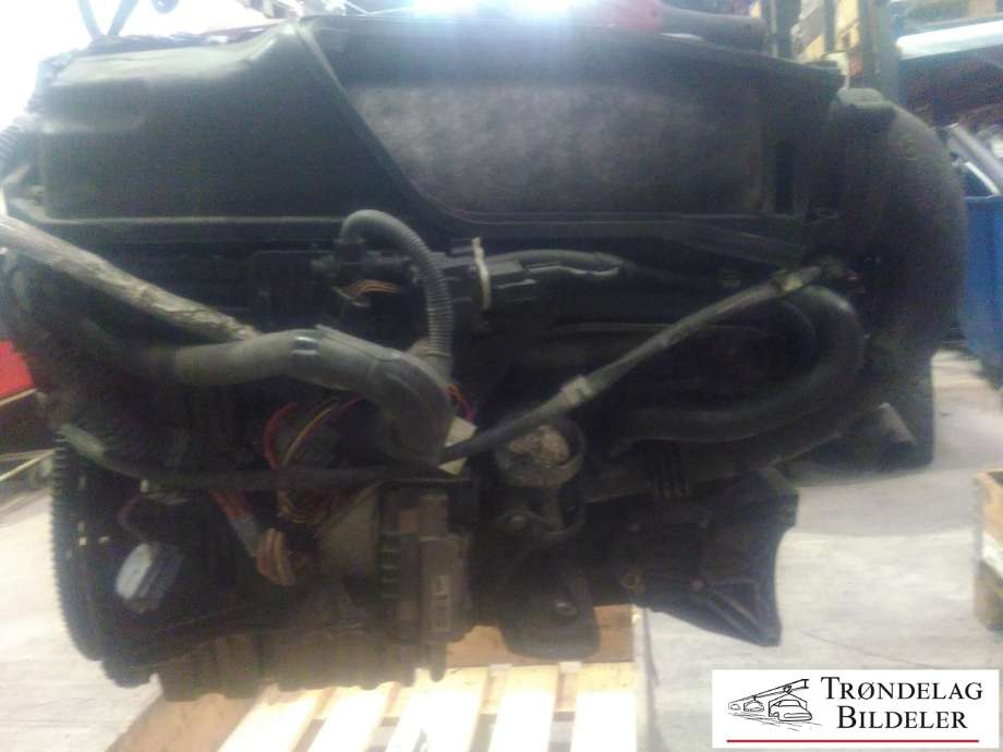 Motor diesel til BMW 5-Serie 2003-2010 (E60/E61) (E60/E61) (M57-TUD25|256D2|11 00 7 789 800)