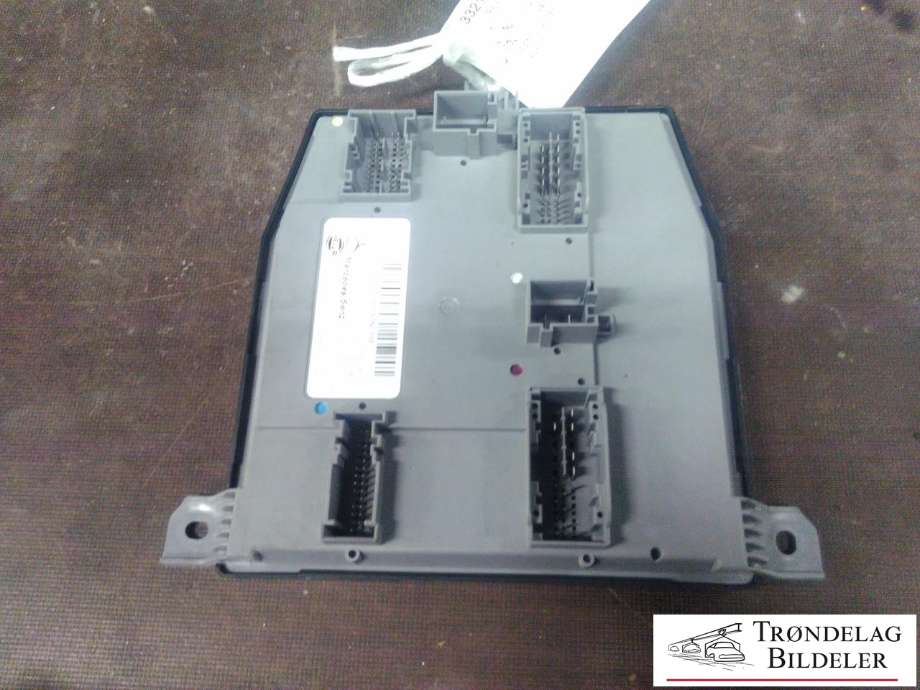Styreenhet (SAM - Signal Acquisition Module) til Mercedes G-Wagen 1990-->> (W463) (W463) (MERCEDES BENZ|A 213 900 87 29|)