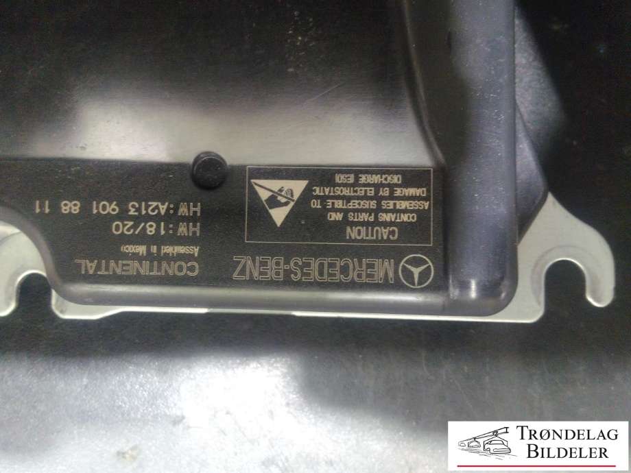 Styreenhet airbag hovedsensor til Mercedes G-Wagen 1990-->> (W463) (W463) (A2139008728|)