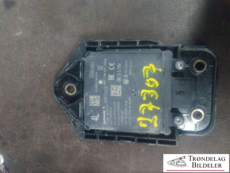 Sensor radar til Nissan Leaf, 2018-->> (Type II)  (CONTINENTAL|284K05SA0A)
