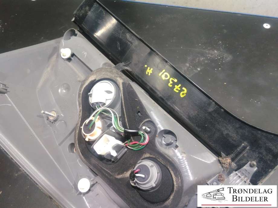 Baklykt høyre til Toyota Prius 2009-2016 (Type III) (COMBI) (COMBI) (81551-47120|)