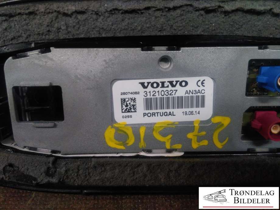 Antenne navigasjon til Volvo XC70 2014-2016 (Type II, Fase 2)  (VOLVO|31210327|)