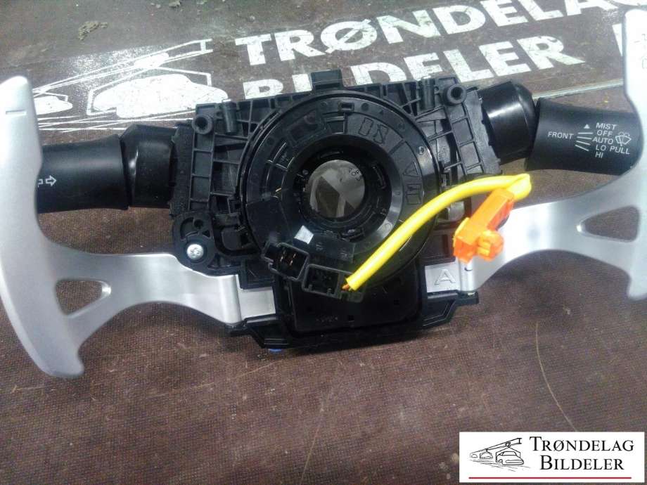 Bryter combi til Mitsubishi Outlander 2015-->> (Type III, Fase 2)  (8617A536|)