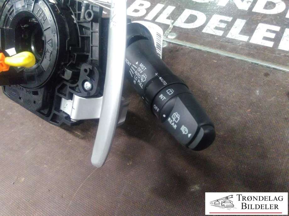 Bryter combi til Mitsubishi Outlander 2015-->> (Type III, Fase 2)  (8617A536|)