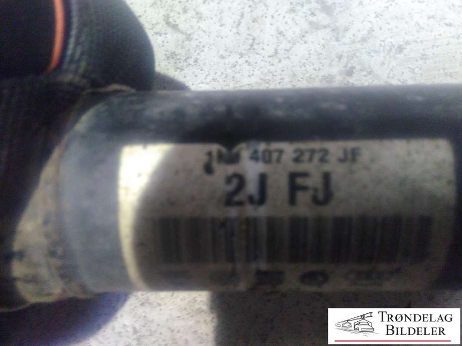 Drivaksel høyre foran, diesel/manuell til VW Passat 2011-2015 (B7) (B7) (1K0 407 272 JF|3C0 407 272 BD|)